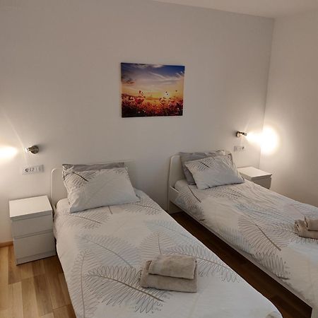 Hisa Spuntar Apartman Bovec Kültér fotó